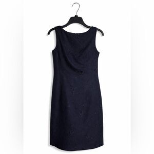 Ann Taylor Navy Sleeveless Dress Size 2 Classic Work Wedding Occasion Like New